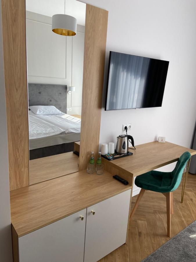 Hotel Sebory Przasnysz Buitenkant foto