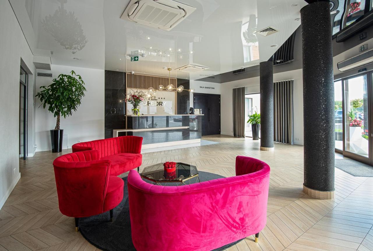 Hotel Sebory Przasnysz Buitenkant foto